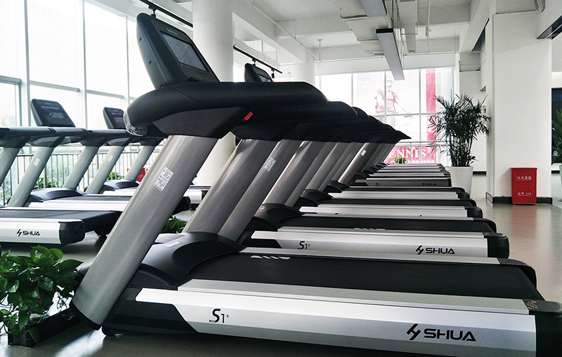 多宝电竞商用跑步机